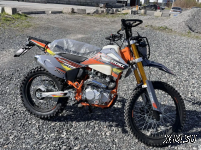 Кроссовый мотоцикл (эндуро) SYCMCC 250