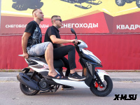 Скутер X-MOTORS CITY PRO